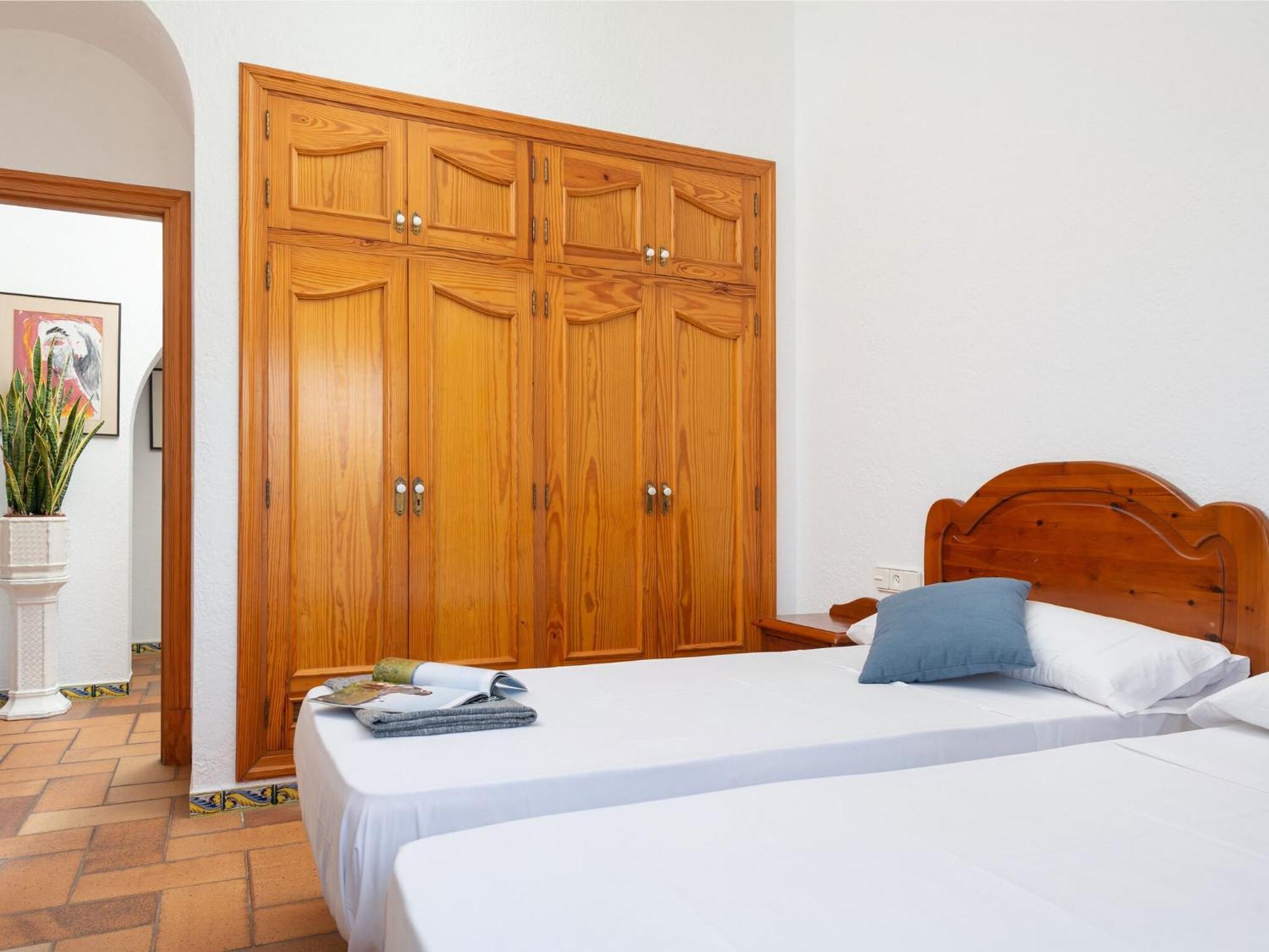 Villa Mulholland - With Private Pool *