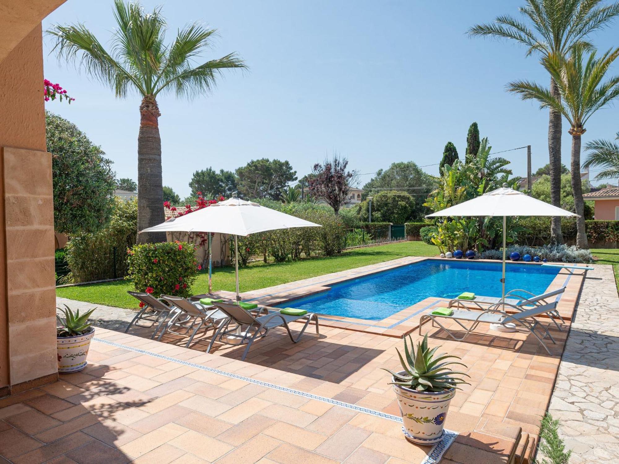 Mulholland - With Private Pool Can Picafort (Mallorca)