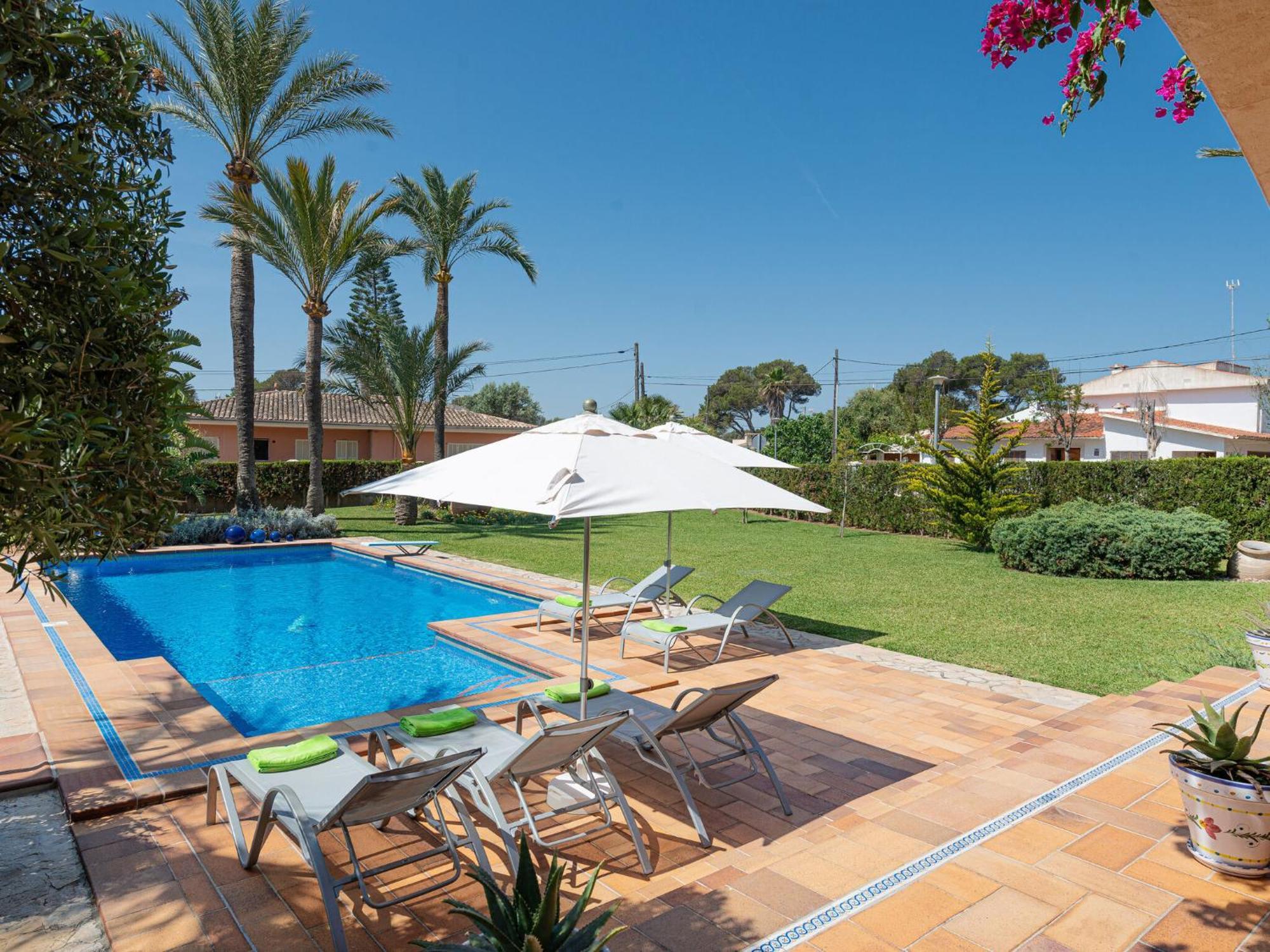Villa Mulholland - With Private Pool *