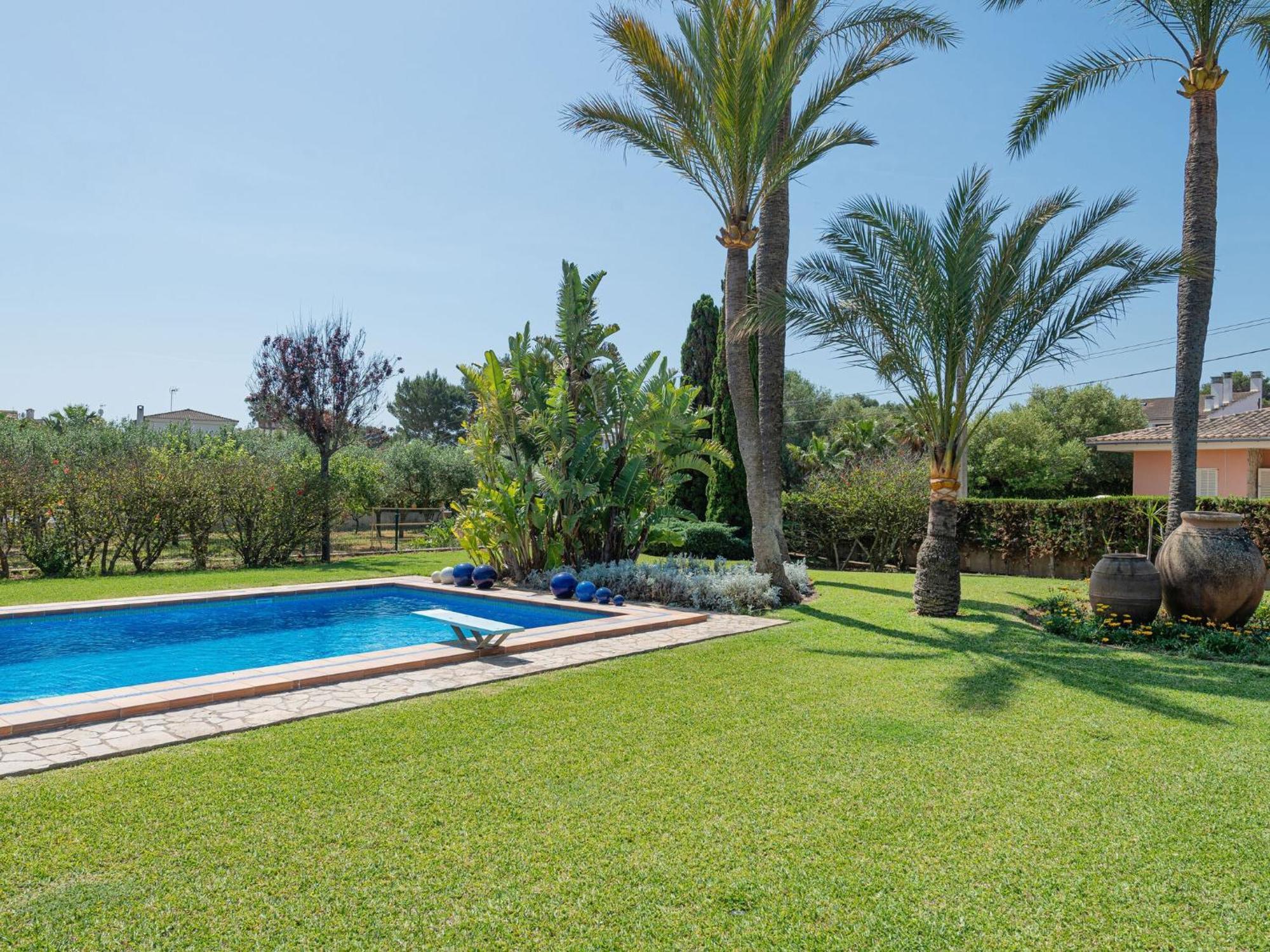 Mulholland - With Private Pool Villa